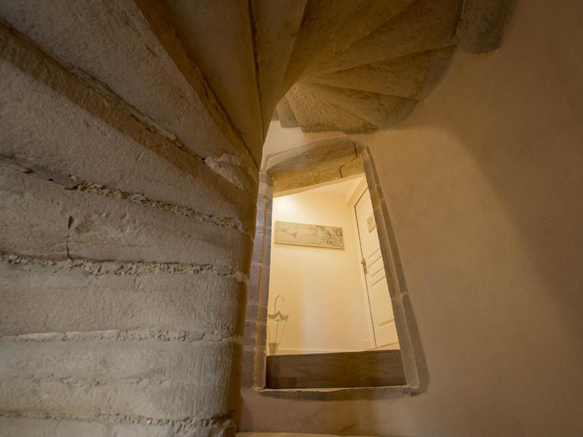 Le Cara Sehiah 1D Apartment Beaune  Bagian luar foto